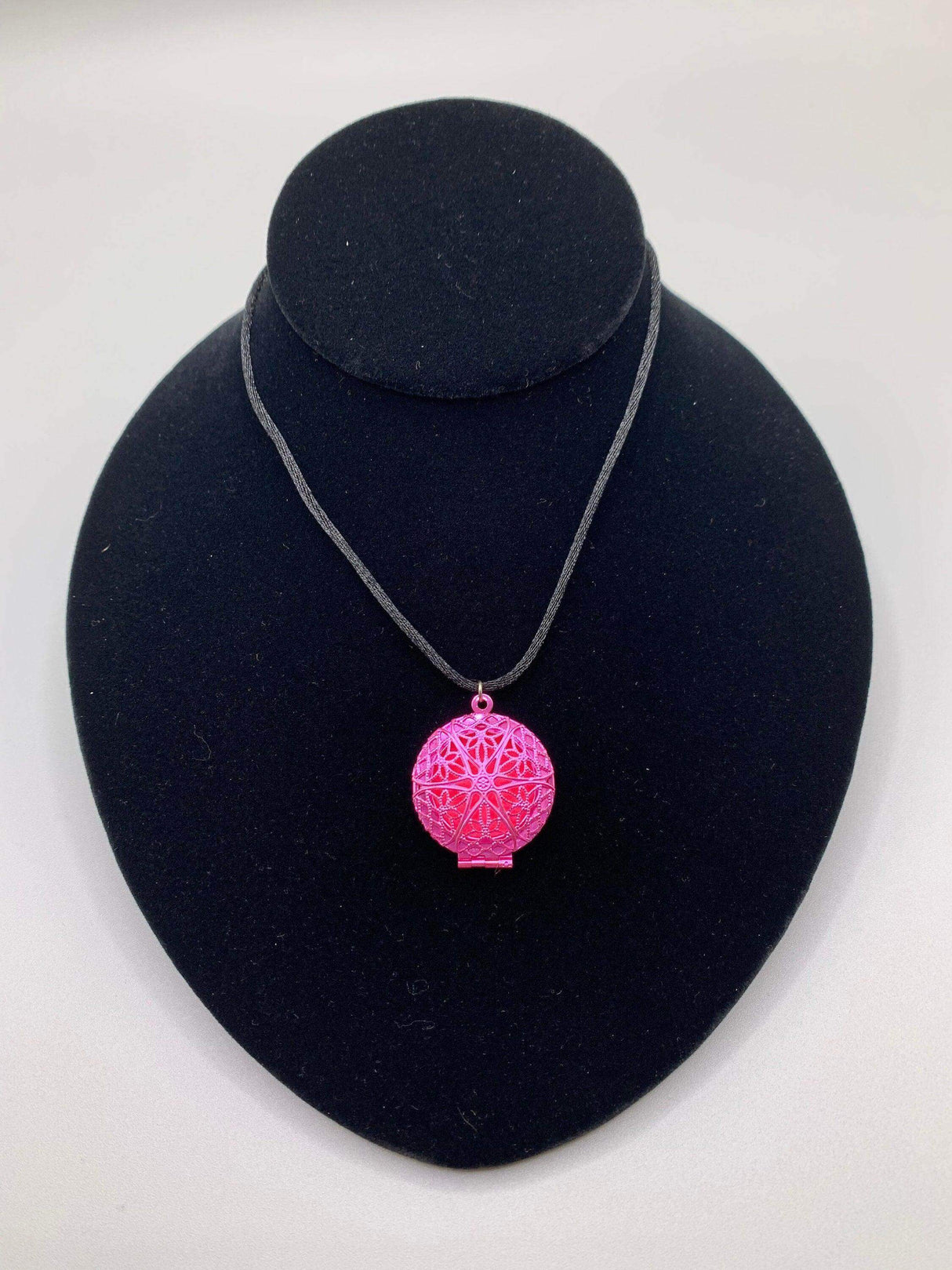 Colored Diffuser Locket Necklaces - Winks Design Studio,LLC